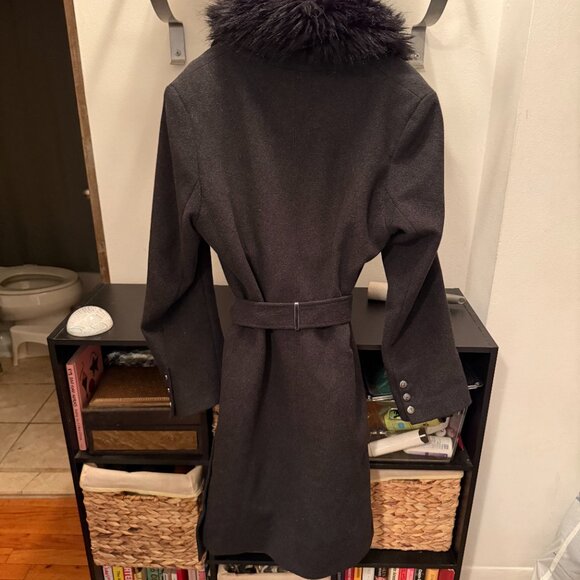 Calvin Klein Faux-Fur-Collar Coat | Size 16 - Picture 5 of 9